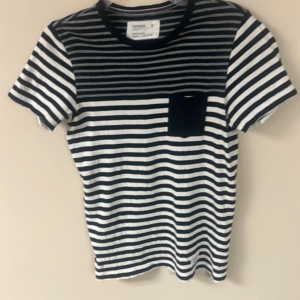 Express men XS extra small jersey tee shortsleeved  stripes black & white stars